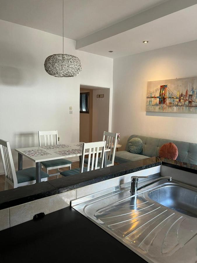 Ferienwohnung Apartman Robi Zadar Exterior foto