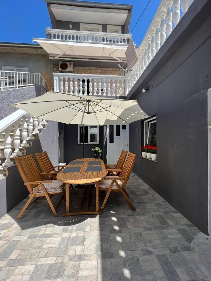 Ferienwohnung Apartman Robi Zadar Exterior foto